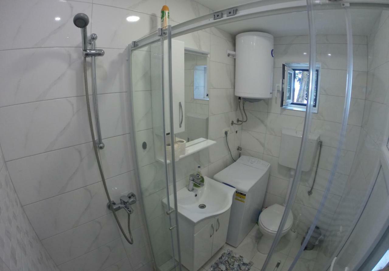 Vuksanovic Apartment Херцег Нови Екстериор снимка